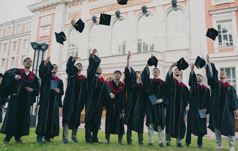 AI Graduation Photos Now